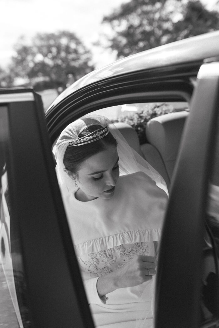 La magia de las capas en el vestido de novia de Marta 3 image3 copia La magia de las capas en el vestido de novia de Marta